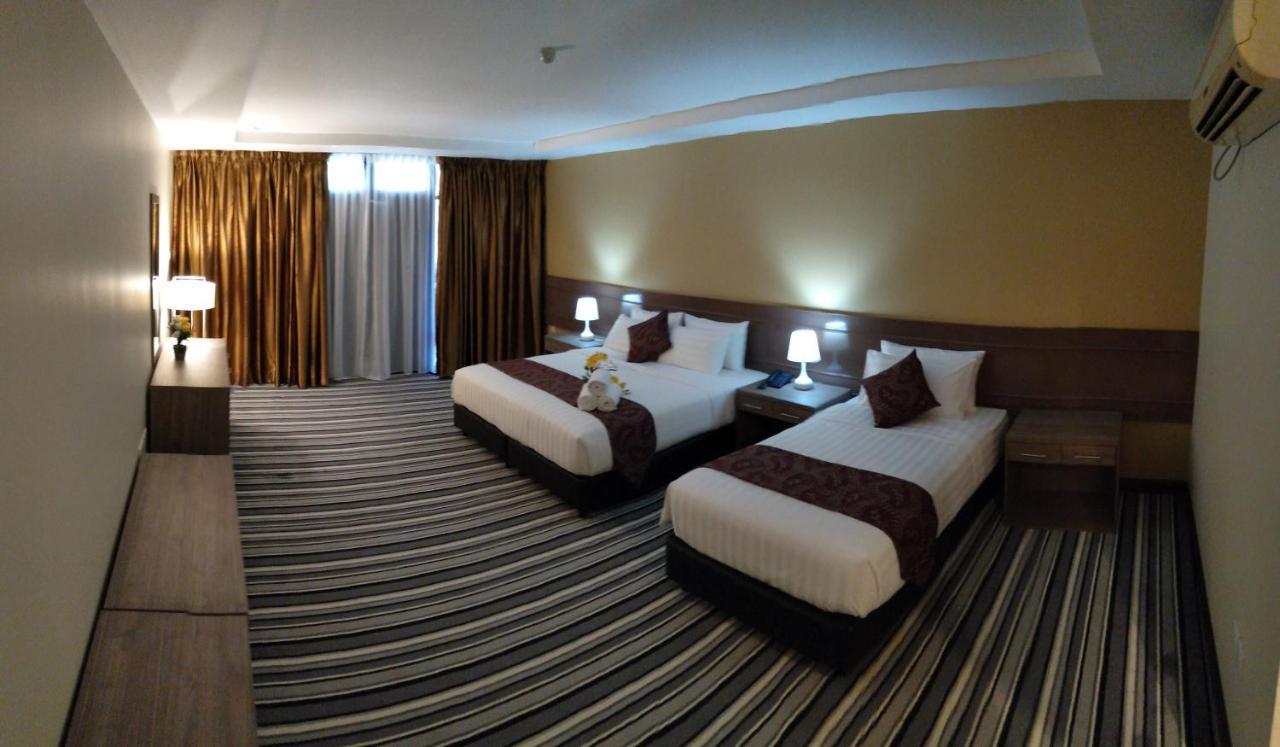 Temu Primula Hotell Kampong Seberang Timor Eksteriør bilde